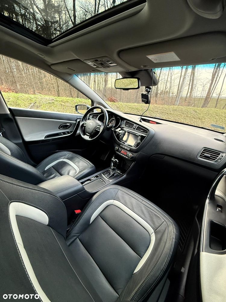 Kia Ceed 1.6 GDI XL DCT - 37