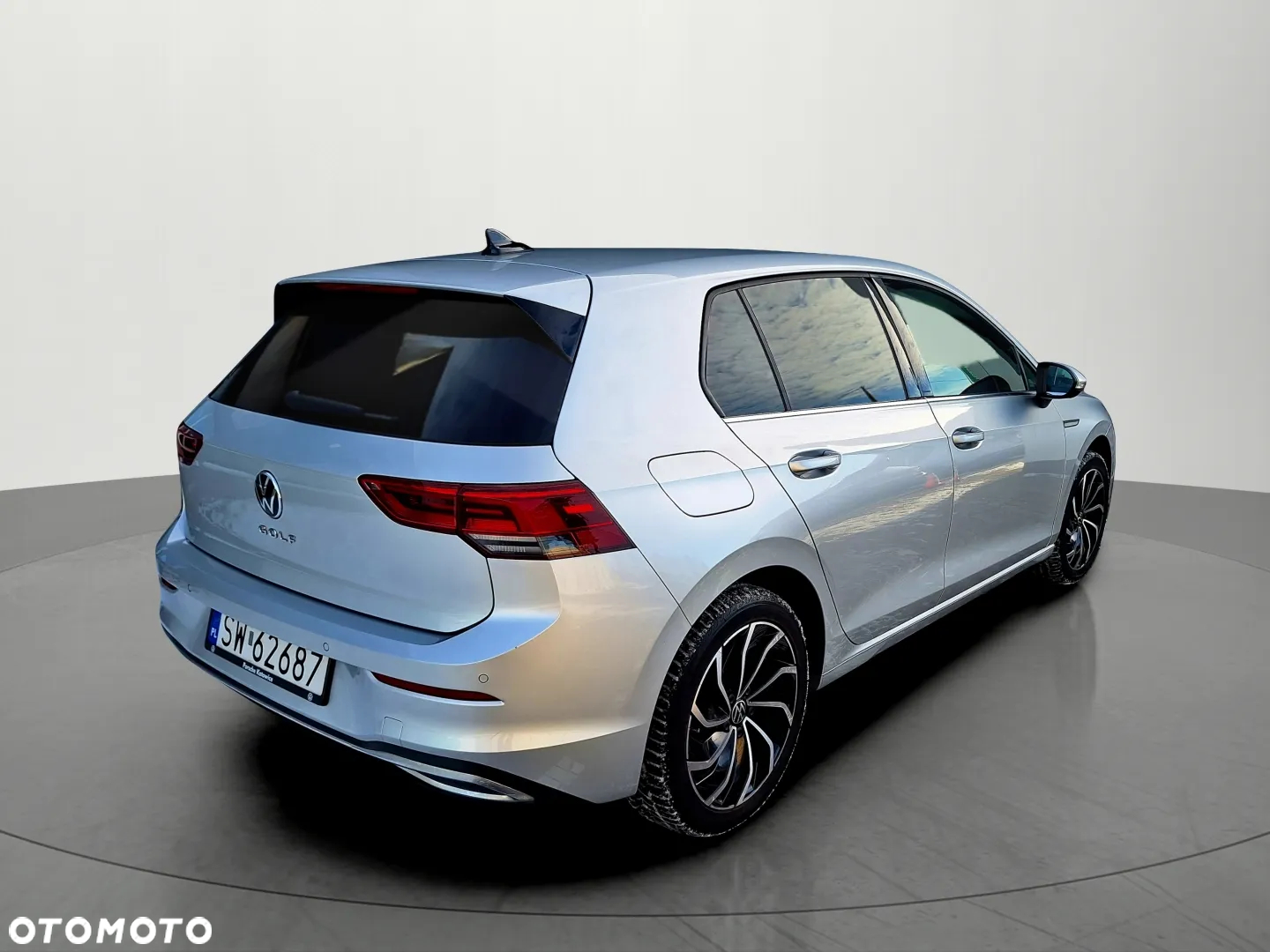 Volkswagen Golf - 5