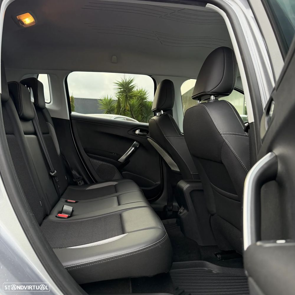 Peugeot 2008 1.6 BlueHDi Allure - 12