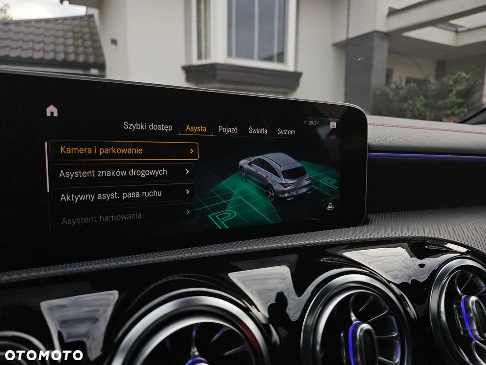 Mercedes-Benz CLA 200 d AMG Line 8G-DCT - 23