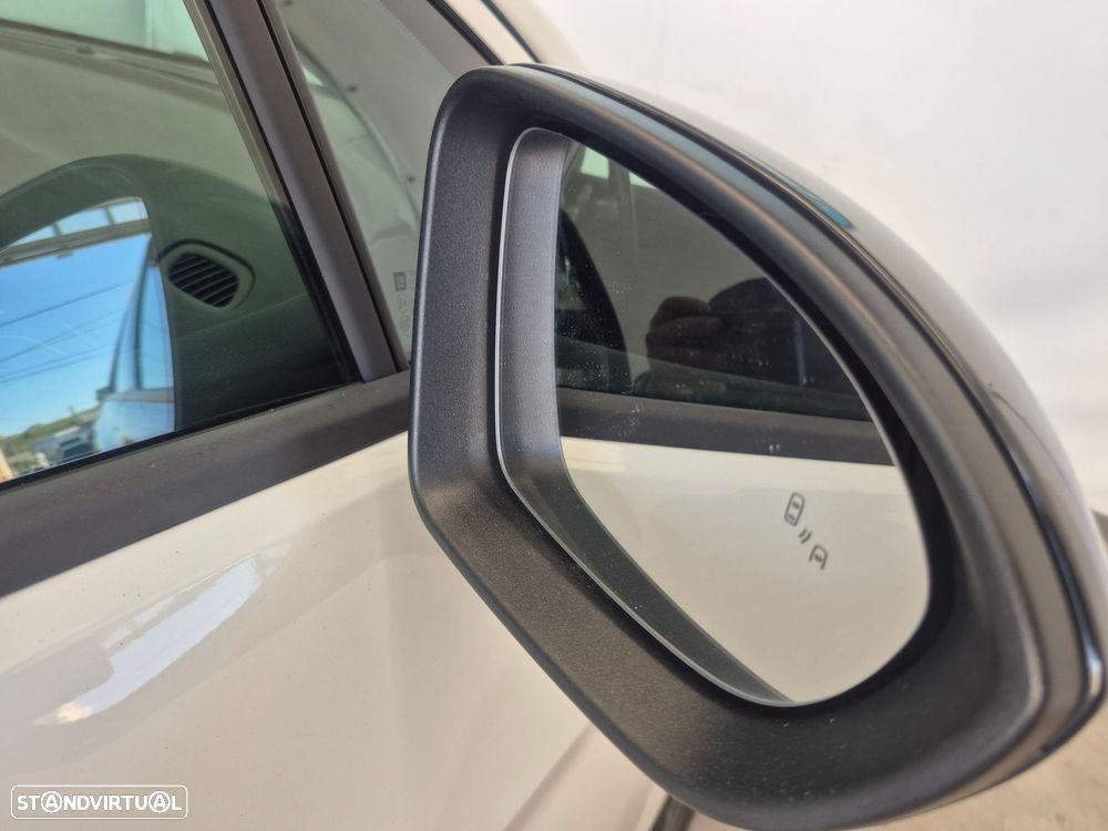 Opel Astra Sports Tourer - 8