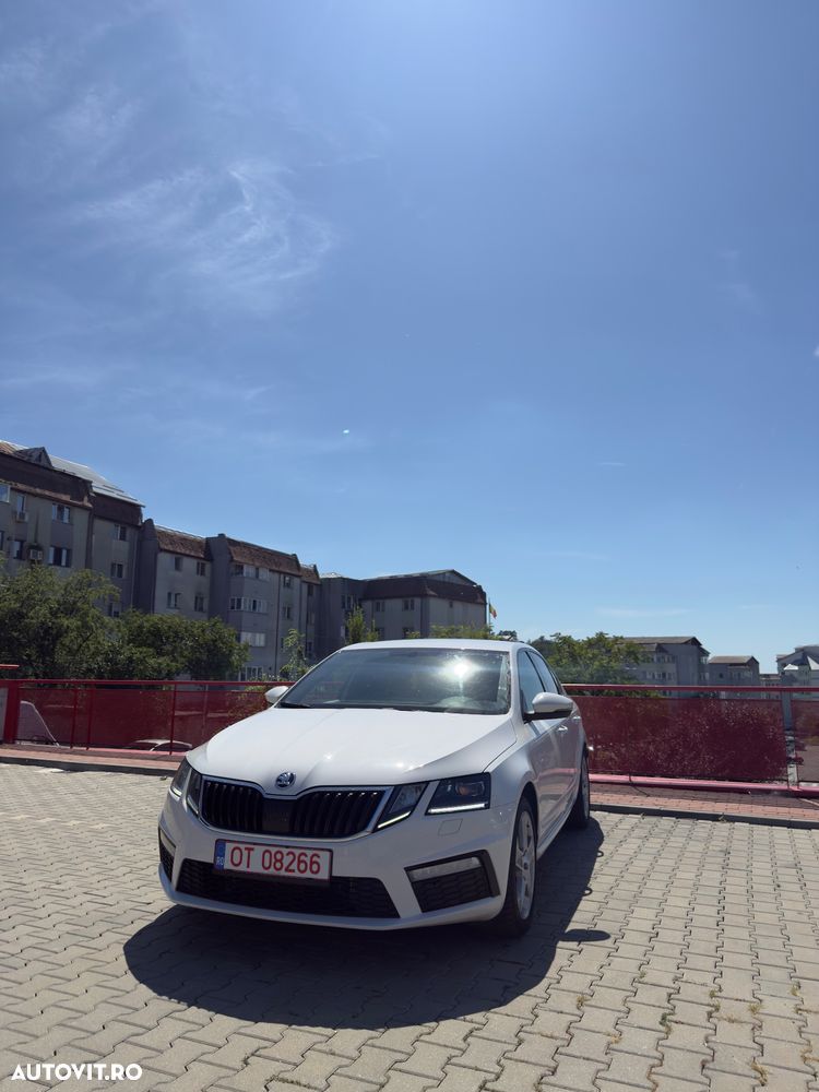 Skoda Octavia 2.0 245 TSI RS - 3