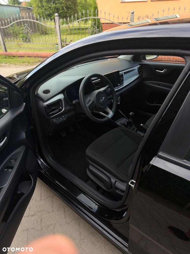 Kia Rio 1.2 Business Line Plus - 11
