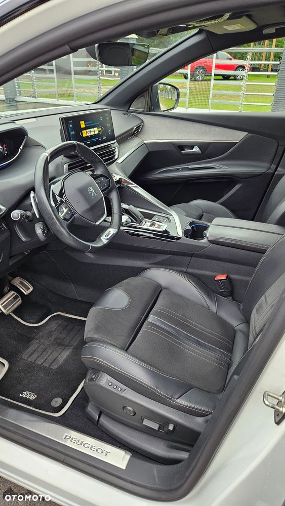 Peugeot 3008 - 21