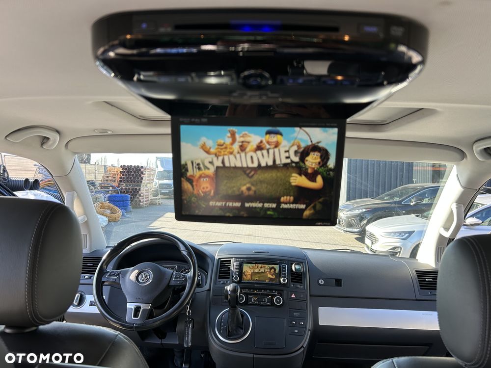 Volkswagen Multivan - 21