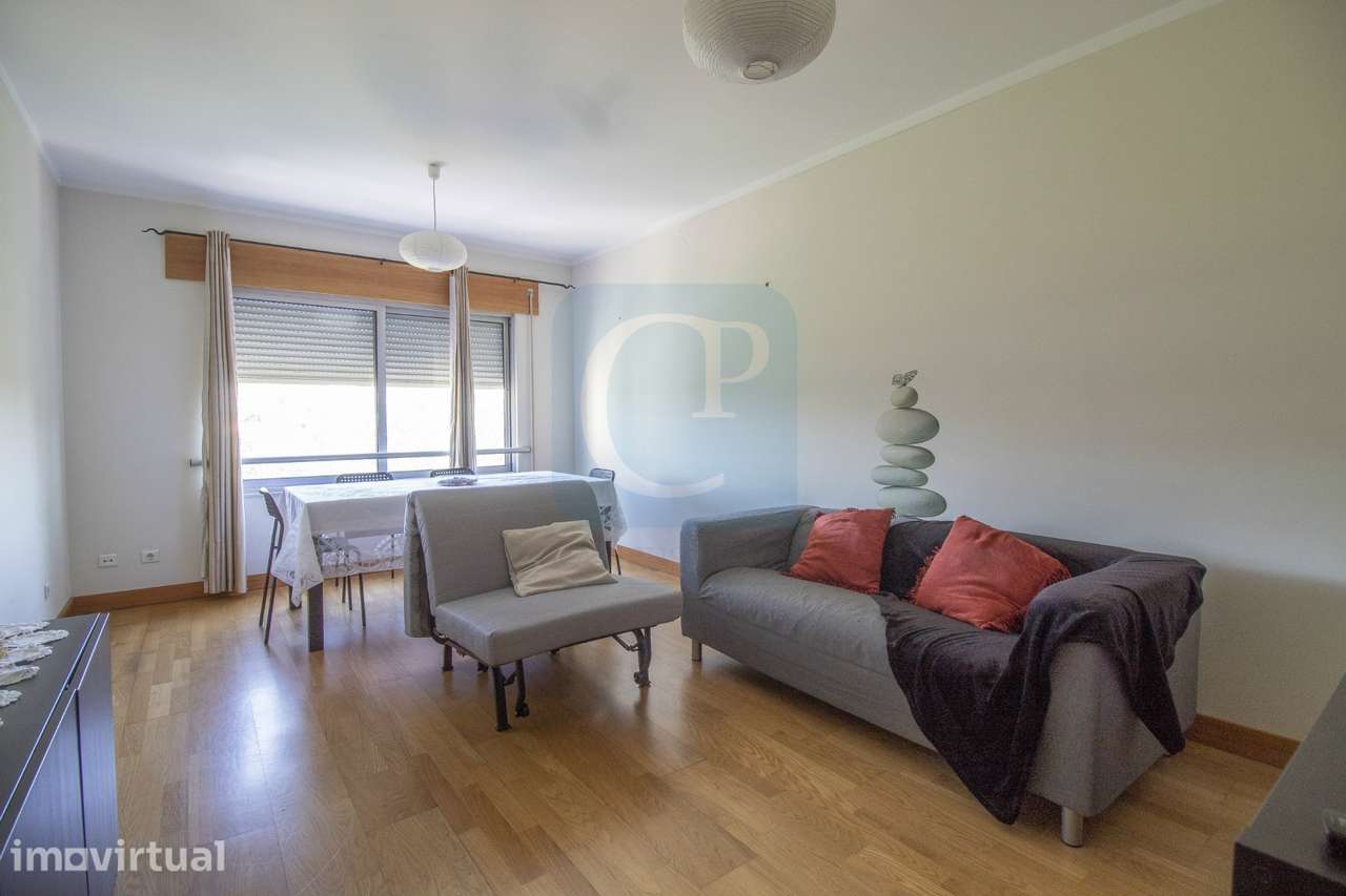 Apartamento T2 ao Hospital S. João - Grande imagem: 2/10