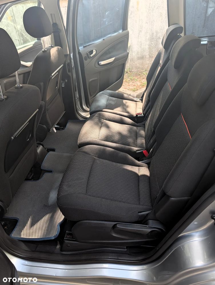 Ford Galaxy 2.0 TDCi Platinium X - 24