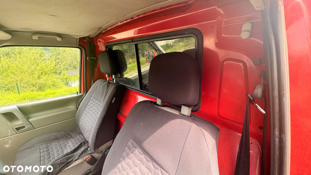 Volkswagen Transporter - 6