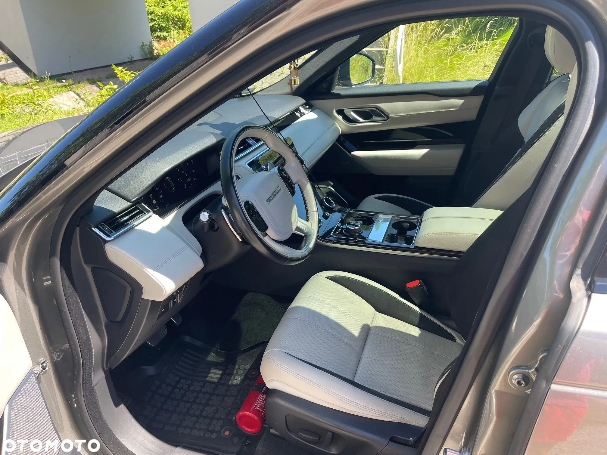 Land Rover Range Rover Velar 3.0 SD6 R-Dynamic SE - 8