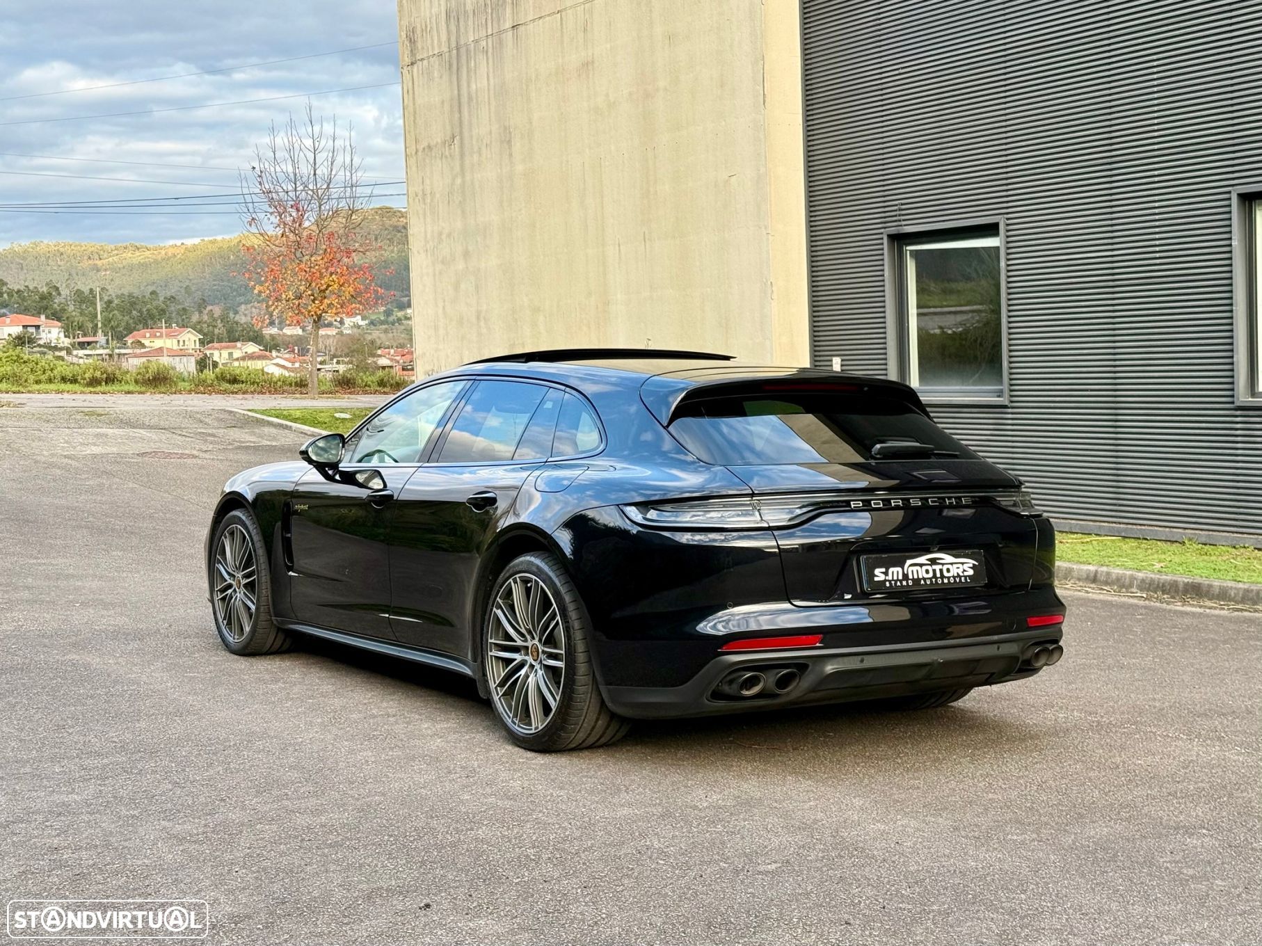 Porsche Panamera Sport Turismo 4 E-Hybrid Platinum Edition - 1