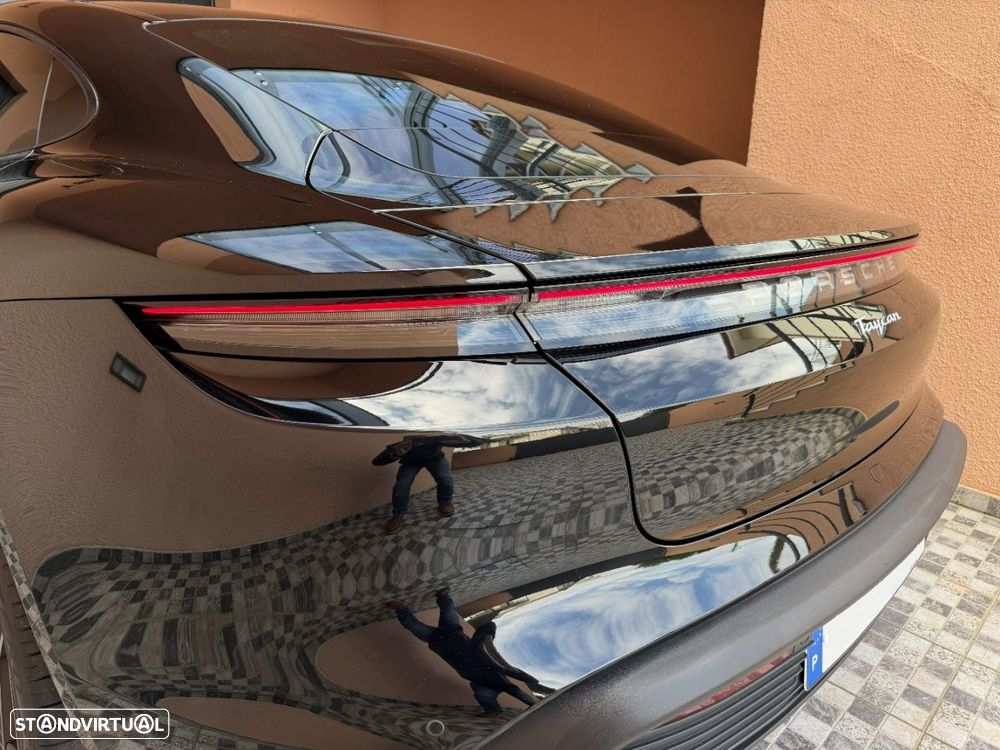 Porsche Taycan Bateria Performance Plus - 7