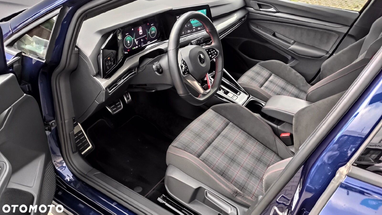 Volkswagen Golf - 9