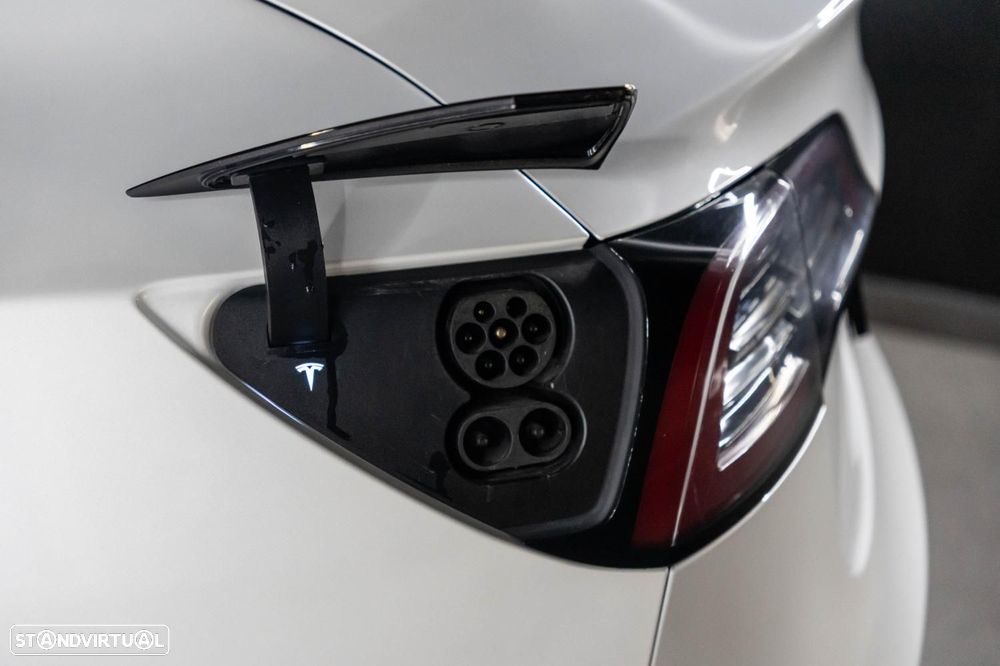 Tesla Model 3 Long Range Tração Integral Premium - 21