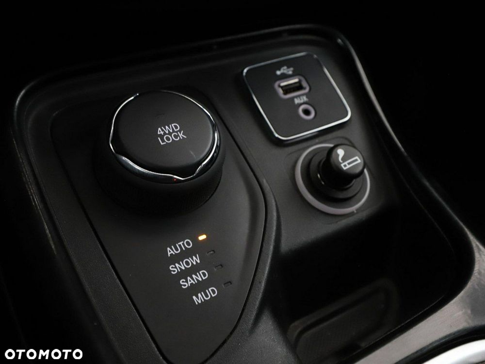 Jeep Compass 2.0 MJD Limited 4WD S&S - 31