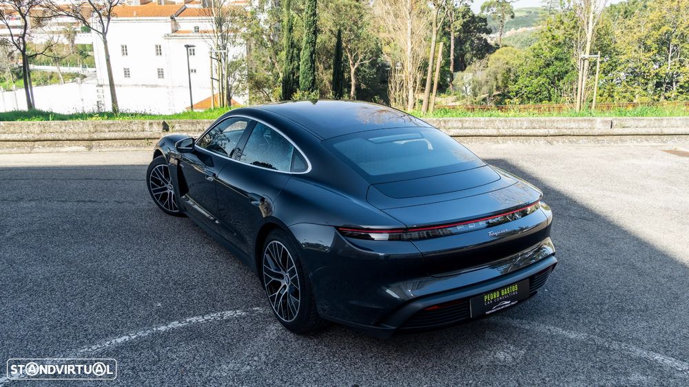 Porsche Taycan Standard - 14