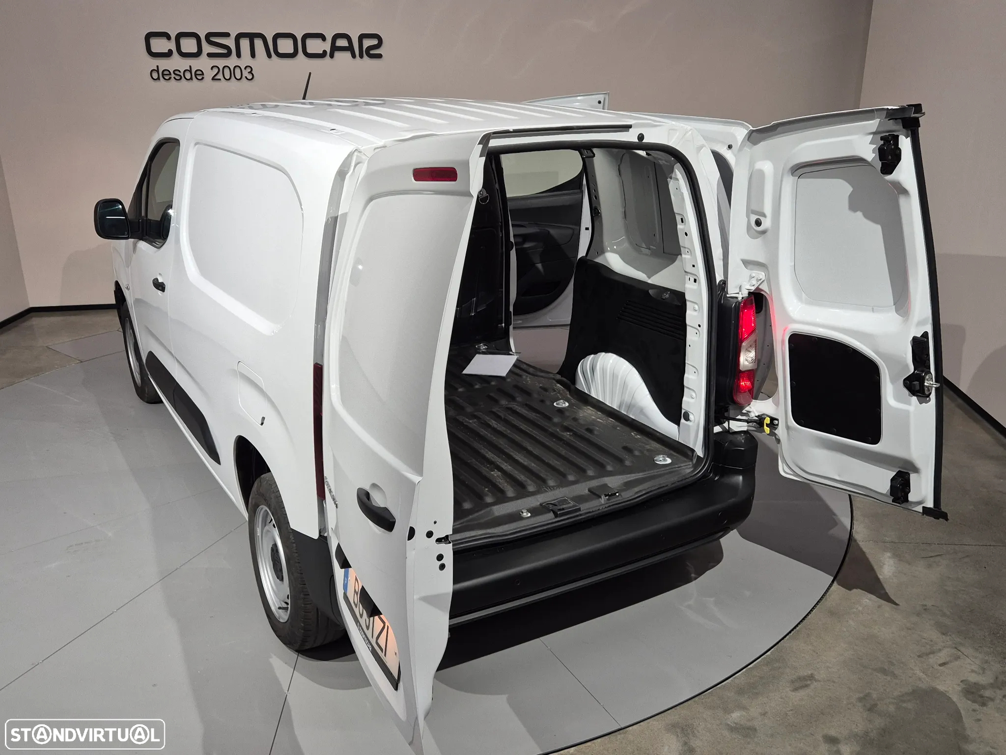Citroën Berlingo 1.5 BlueHDI  (3 LUG) Caixa de 6 Vel. - 22