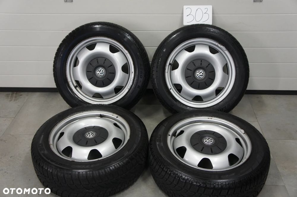 NR 303 Koła Zimowe VWMultivan  215/60/17C Dunlop Bieżnik ok 7mm - 1