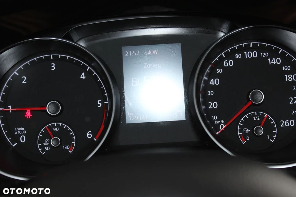 Volkswagen Touran 2.0 TDI BMT United - 17