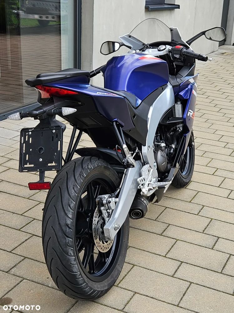 Aprilia RS - 9