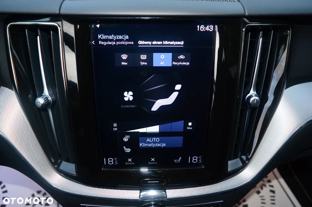 Volvo XC 60 B4 D Geartronic RDesign - 24