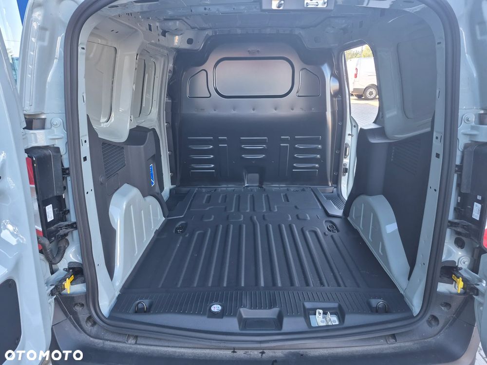 Ford TRANSIT COURIER - 12