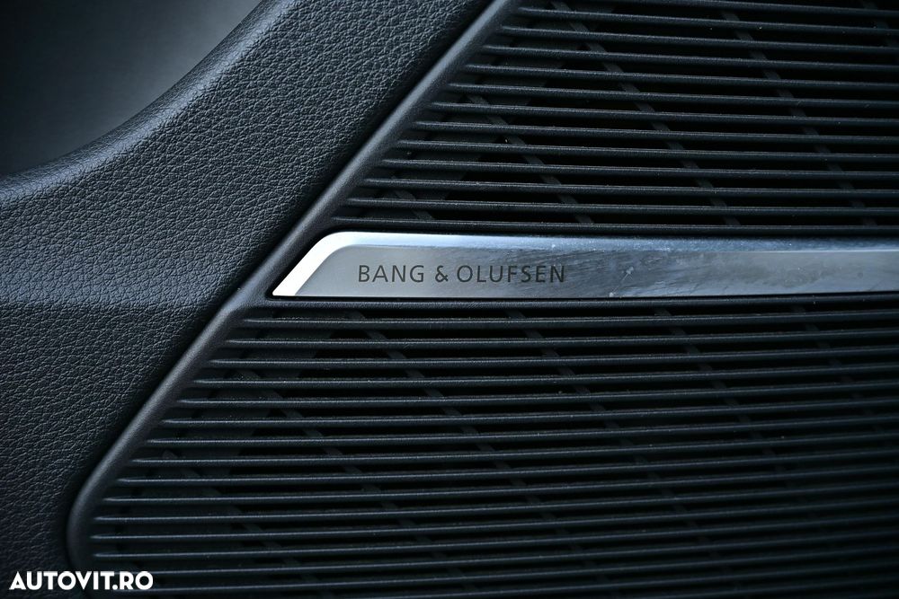 Audi Q8 - 11