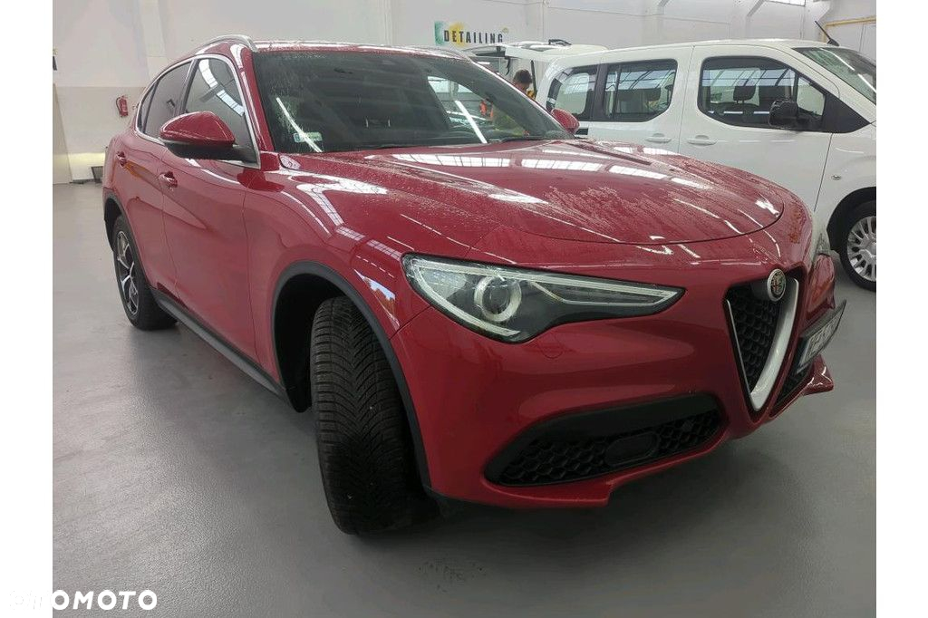 Alfa Romeo Stelvio 2.0 Turbo Super Q4 - 4