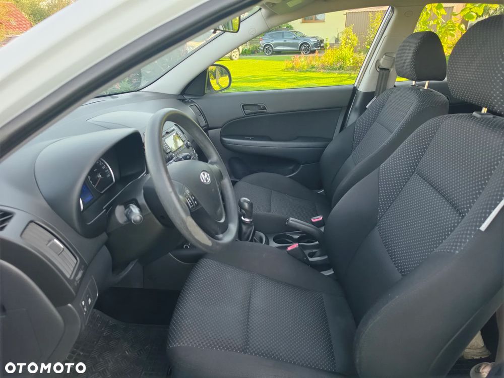 Hyundai i30 1.4 Blue Comfort - 17