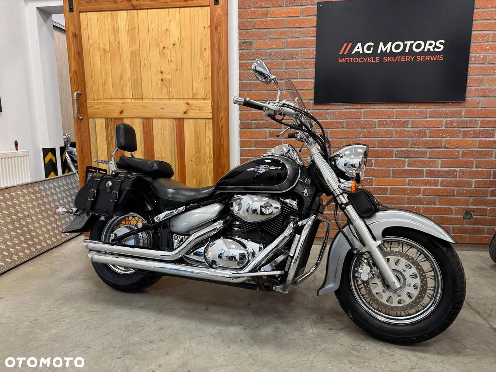 Suzuki VL 800 Volusia - Boulevard C50 - 2