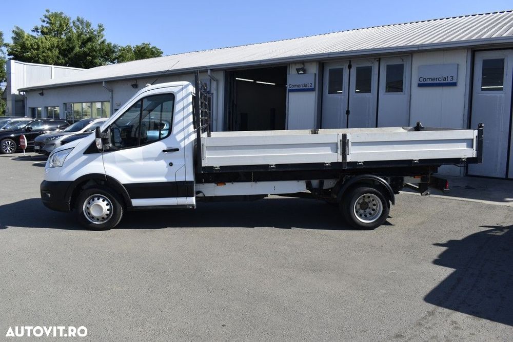 Ford Transit - 12