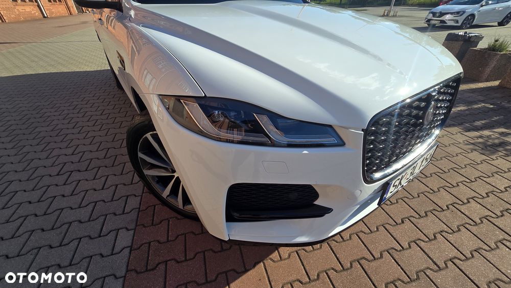 Jaguar F-Pace P250 AWD - 7