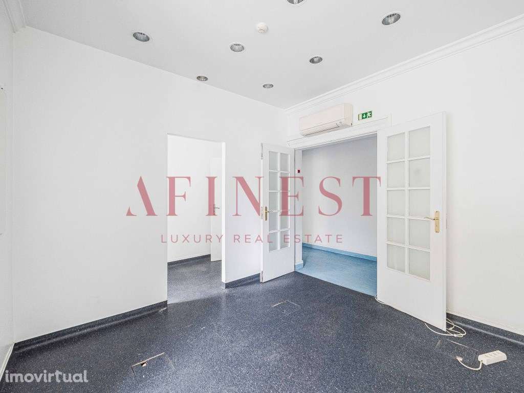 ESCRITÓRIO COM 204m2 NAS AVENIDAS NOVAS - Grande imagem: 5/42