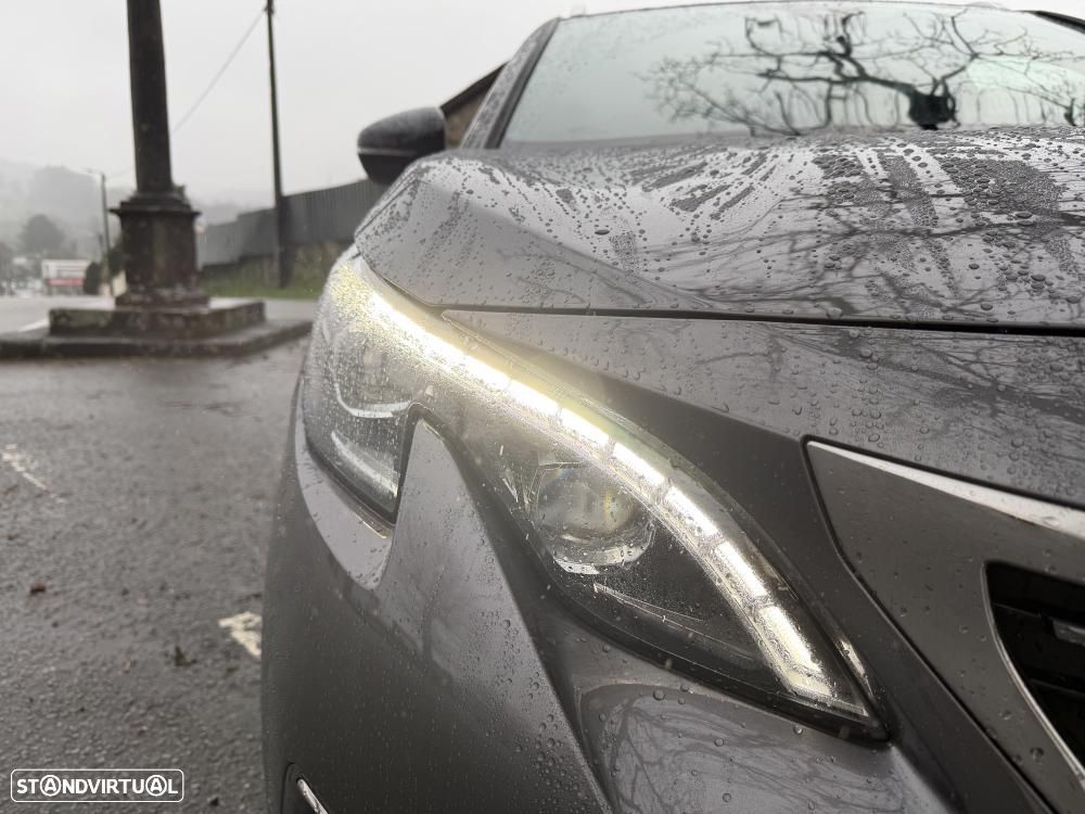 Peugeot 3008 1.6 BlueHDi GT Line Grip Control EAT6 - 12