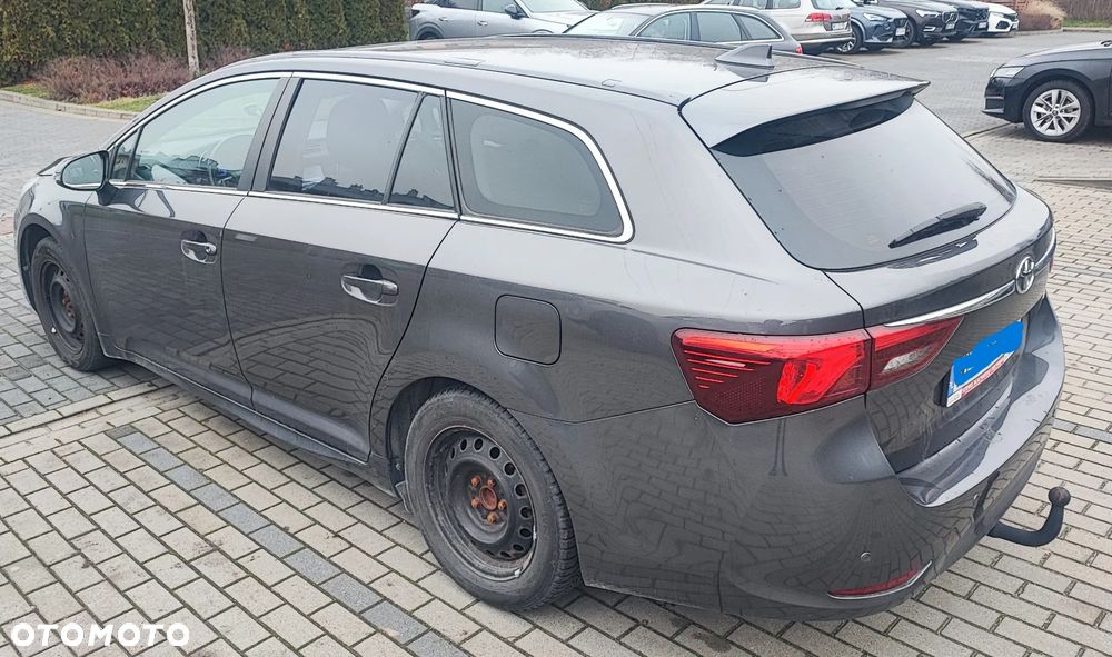 Toyota Avensis - 3