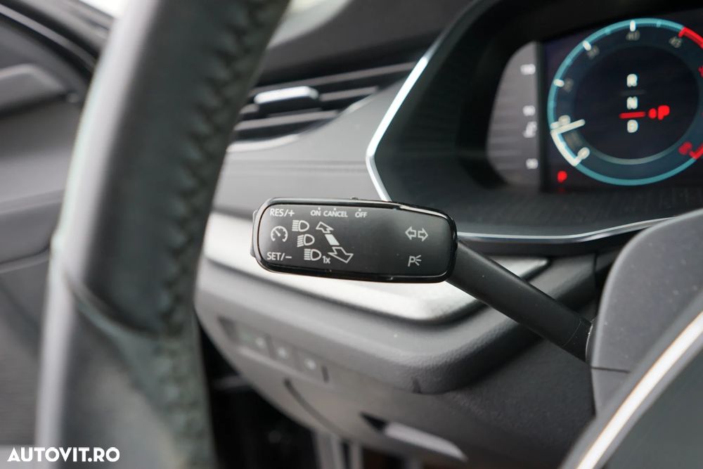 Skoda Octavia 2.0 TDI DSG Ambition - 13