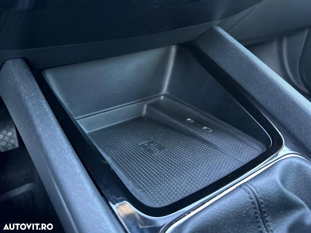 Skoda Octavia 1.5 TSI Ambition - 10