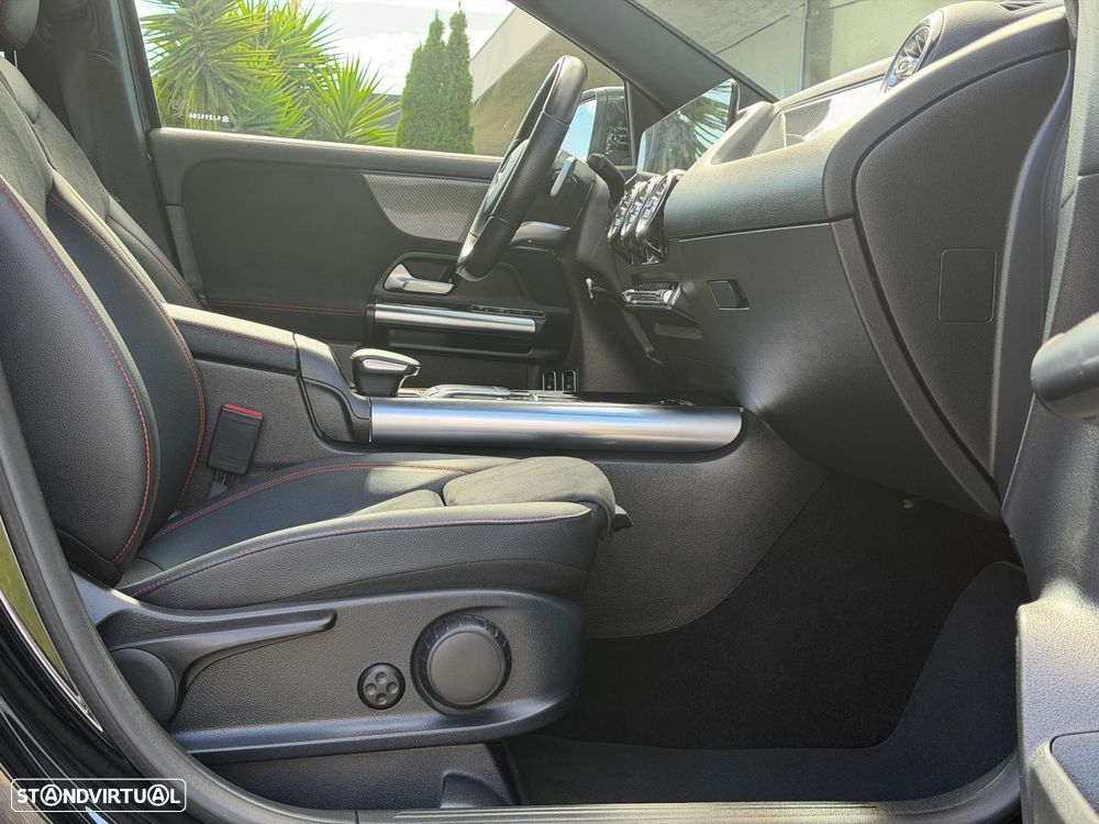 Mercedes-Benz GLA 250 e 8G-DCT AMG Line - 15
