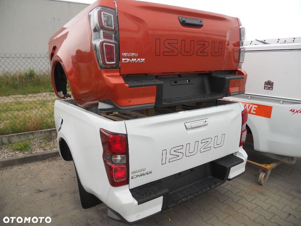 STOPIEŃ ZDERZAKA tylnego ISUZU D-max III 2020- - 4