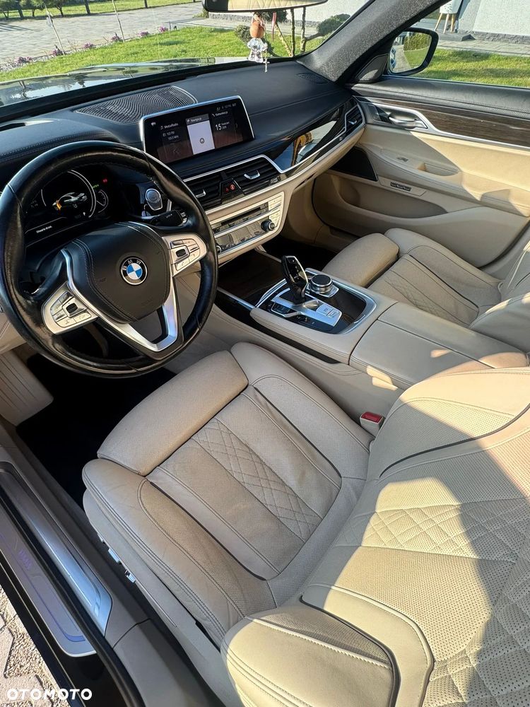 BMW Seria 7 730d xDrive - 8