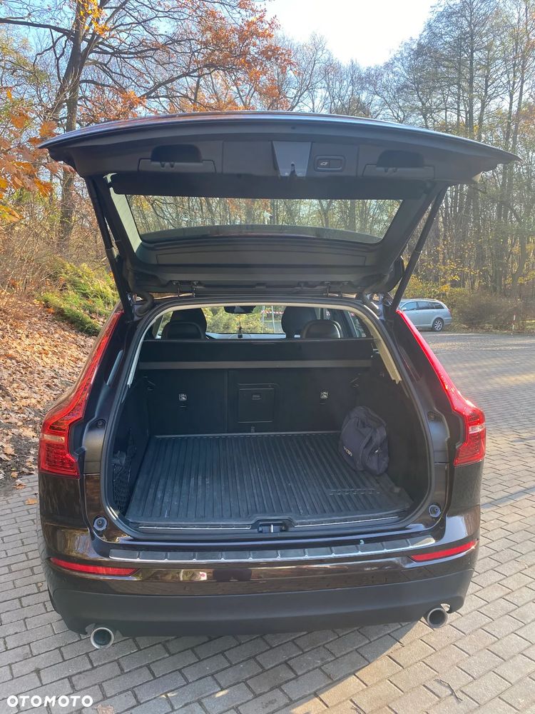 Volvo XC 60 T5 AWD Momentum - 12