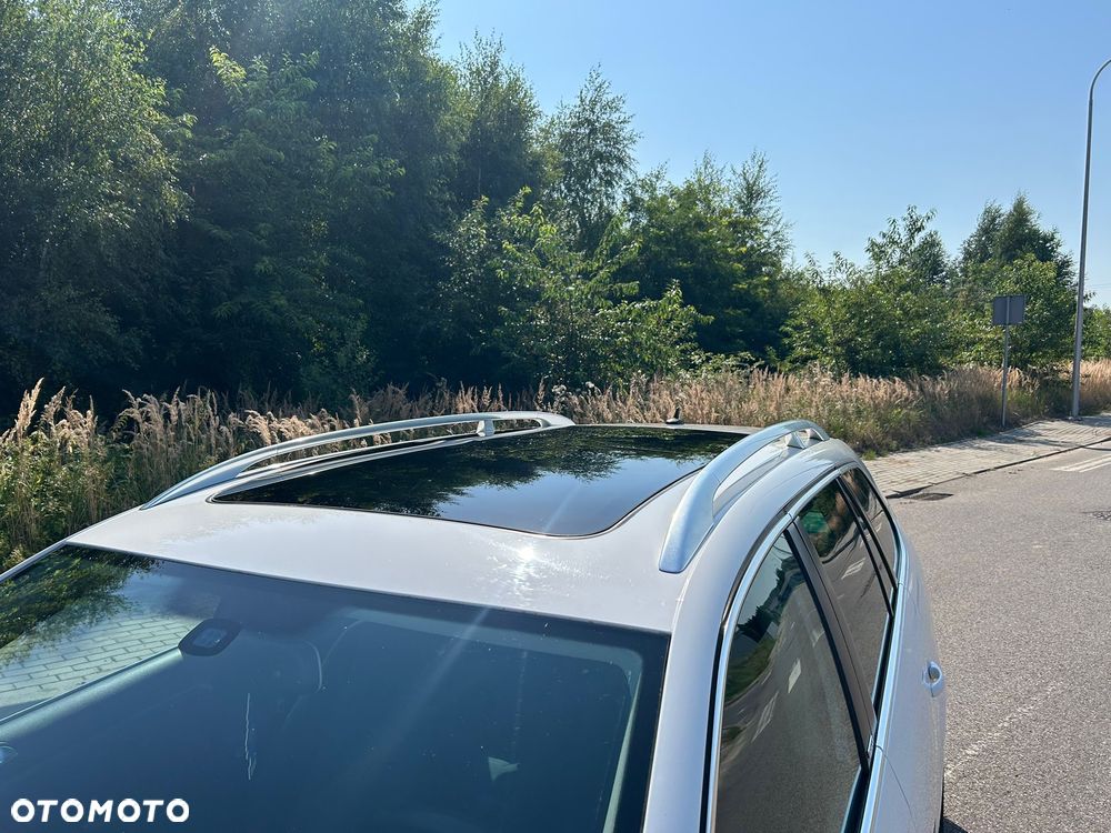 Volkswagen Golf Variant 2.0 TDI DPF Style - 9