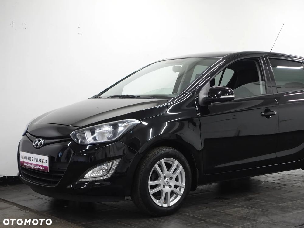 Hyundai i20 - 13