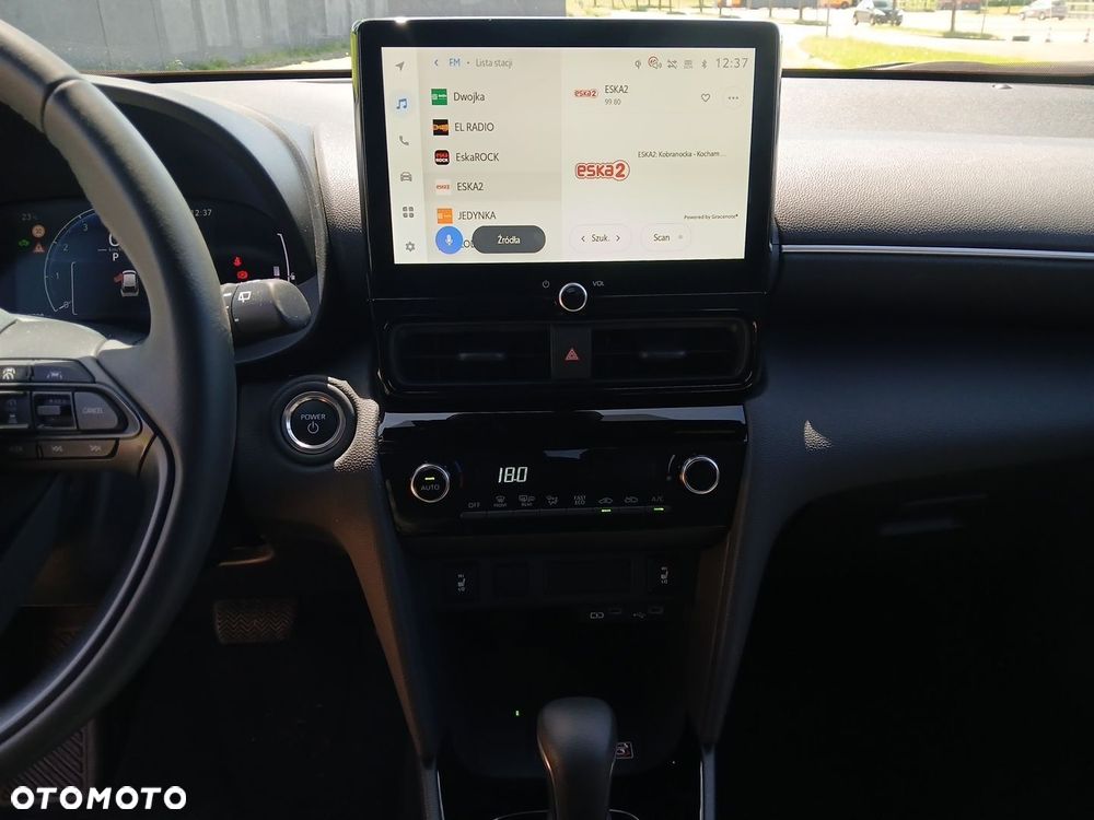 Toyota Yaris Cross Hybrid 1.5 Style - 32