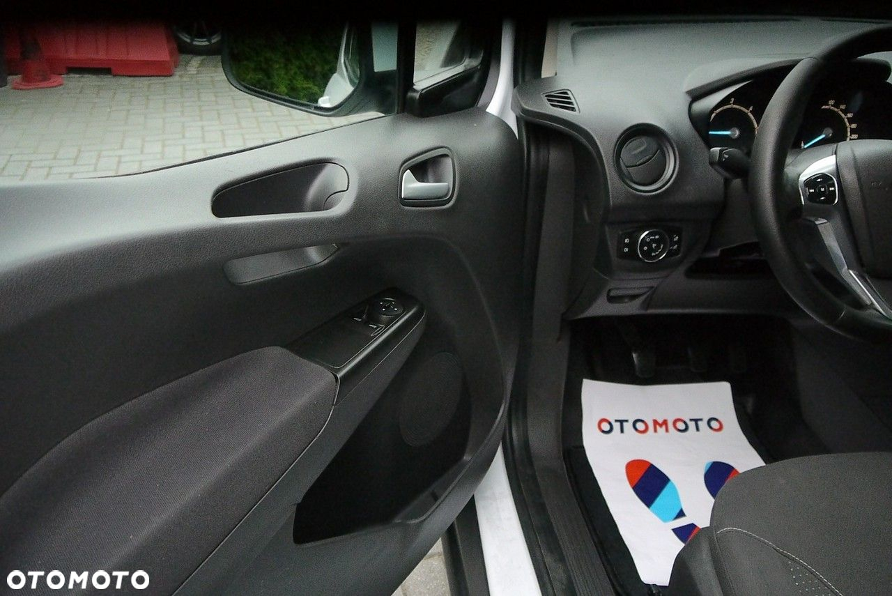 Ford Transit Courier Basis - 28