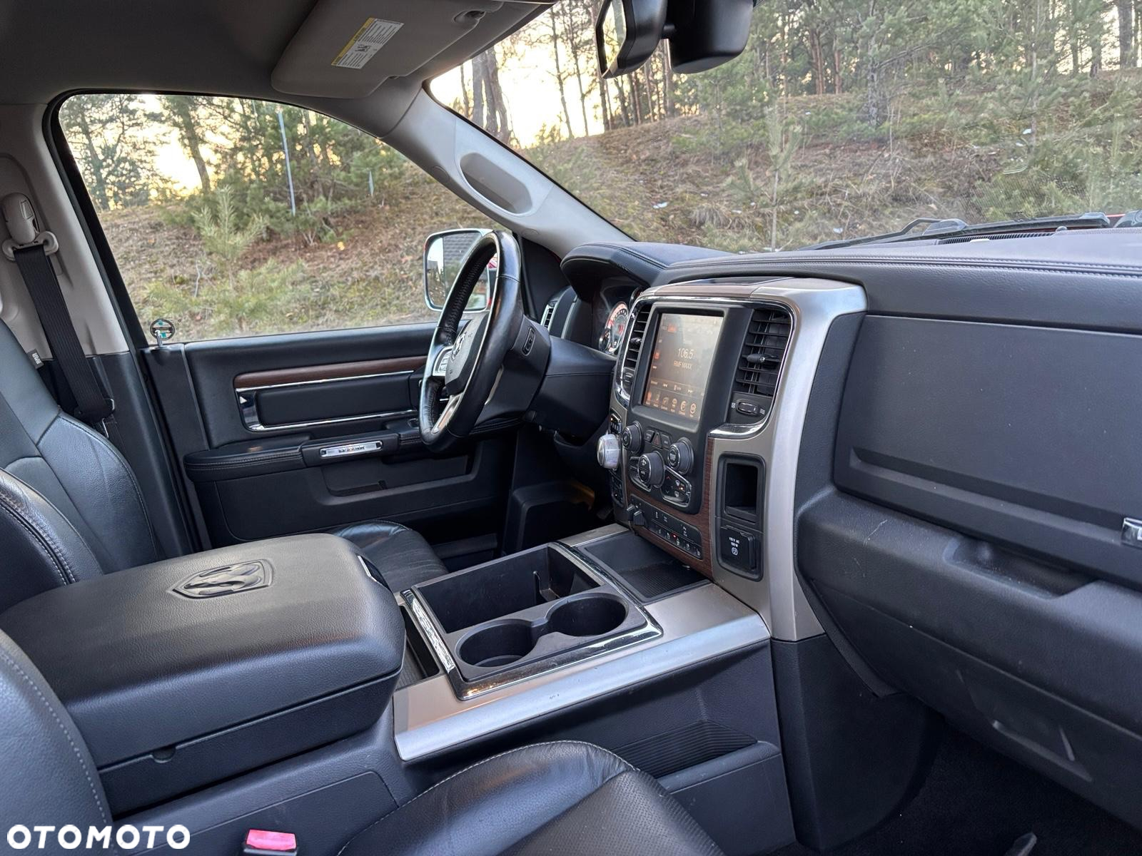 Dodge RAM 1500 5.7 4x4 - 32
