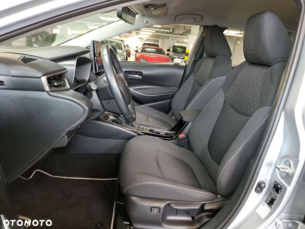 Toyota Corolla 1.8 Hybrid Comfort - 12