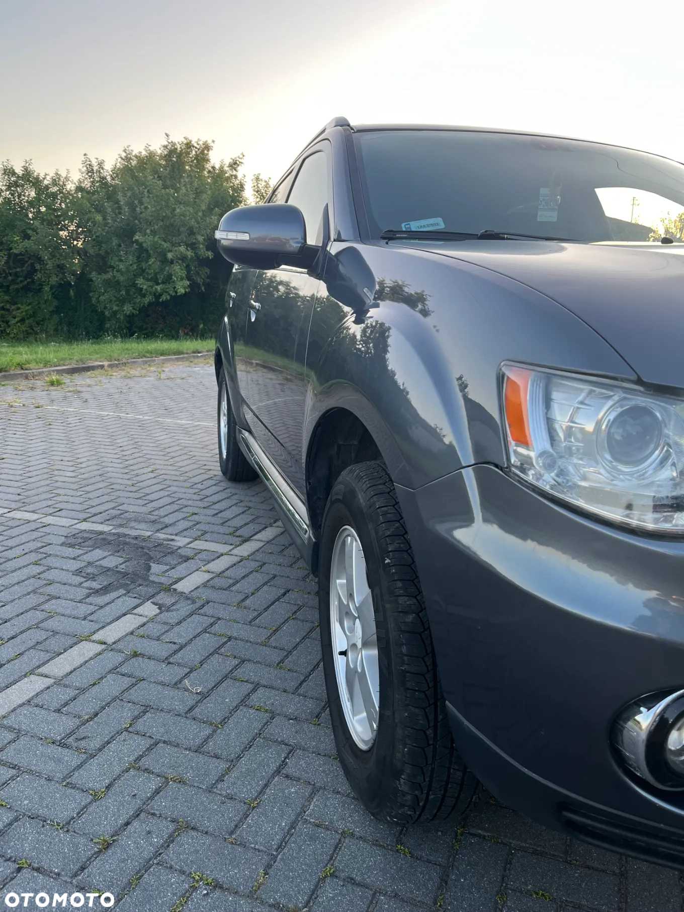 Mitsubishi Outlander 2.0 Intense 2WD EU5 CVT - 4