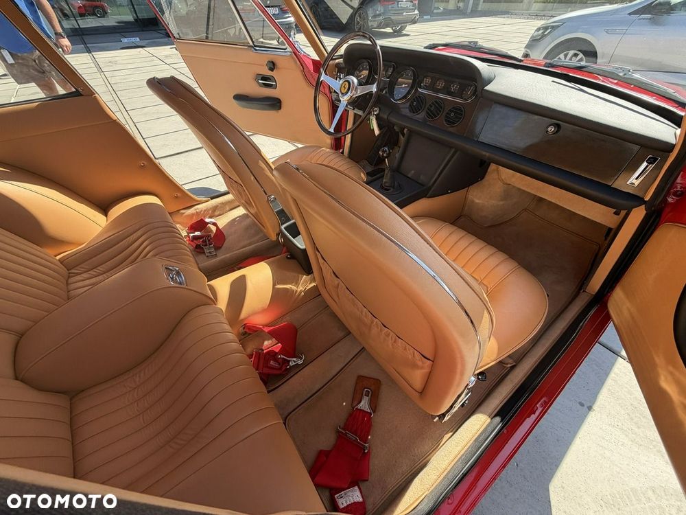 Ferrari 330 - 23
