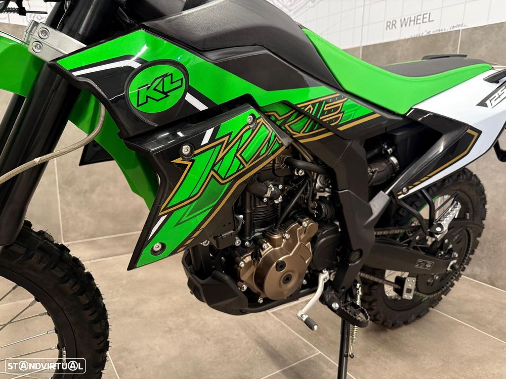 KL KXE 125 ENDURO - 7