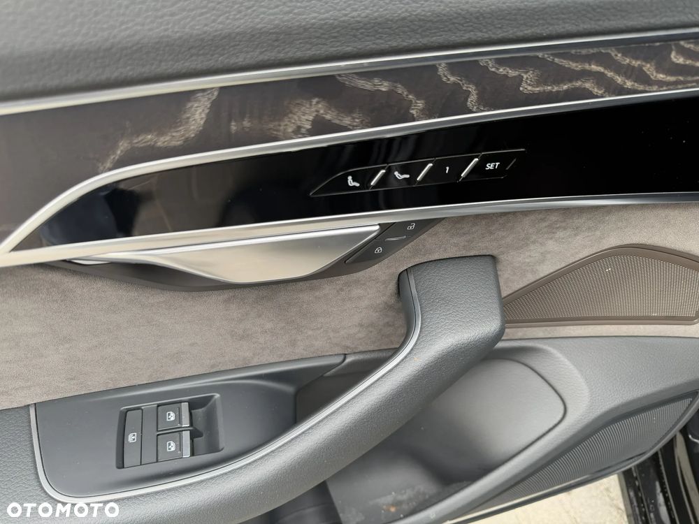 Audi A8 L 60 TFSI e Quattro Tiptronic - 14